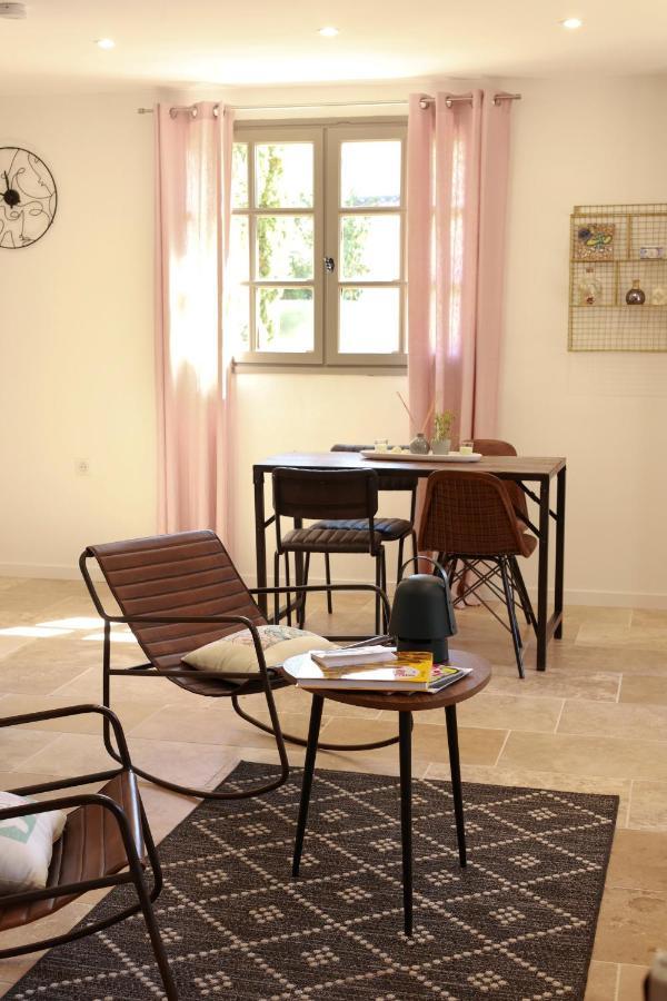 La Suite Du Mas Lauseta - Clim Et Park Aigues-Mortes Exterior photo